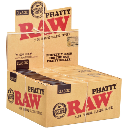 RAW Classic Rolling Papers | Phatty | 32pc | 24pk Display