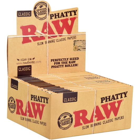 RAW Classic Rolling Papers | Phatty | 32pc | 24pk Display